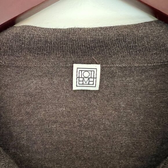 Toteme Brown Collared Sweater - Picture 5 of 8